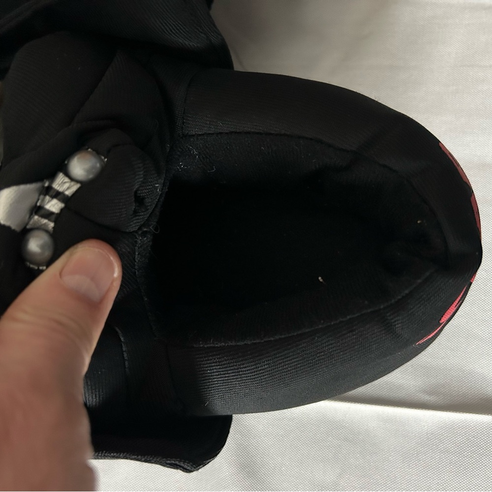 Star Wars Darth Vader Slippers and Pillow Set, Kids Size 11-12 - New W/out Tags - Picture 6 of 10